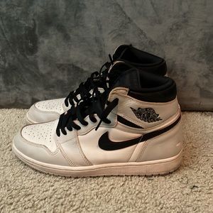 Paris to NYC Jordan 1s